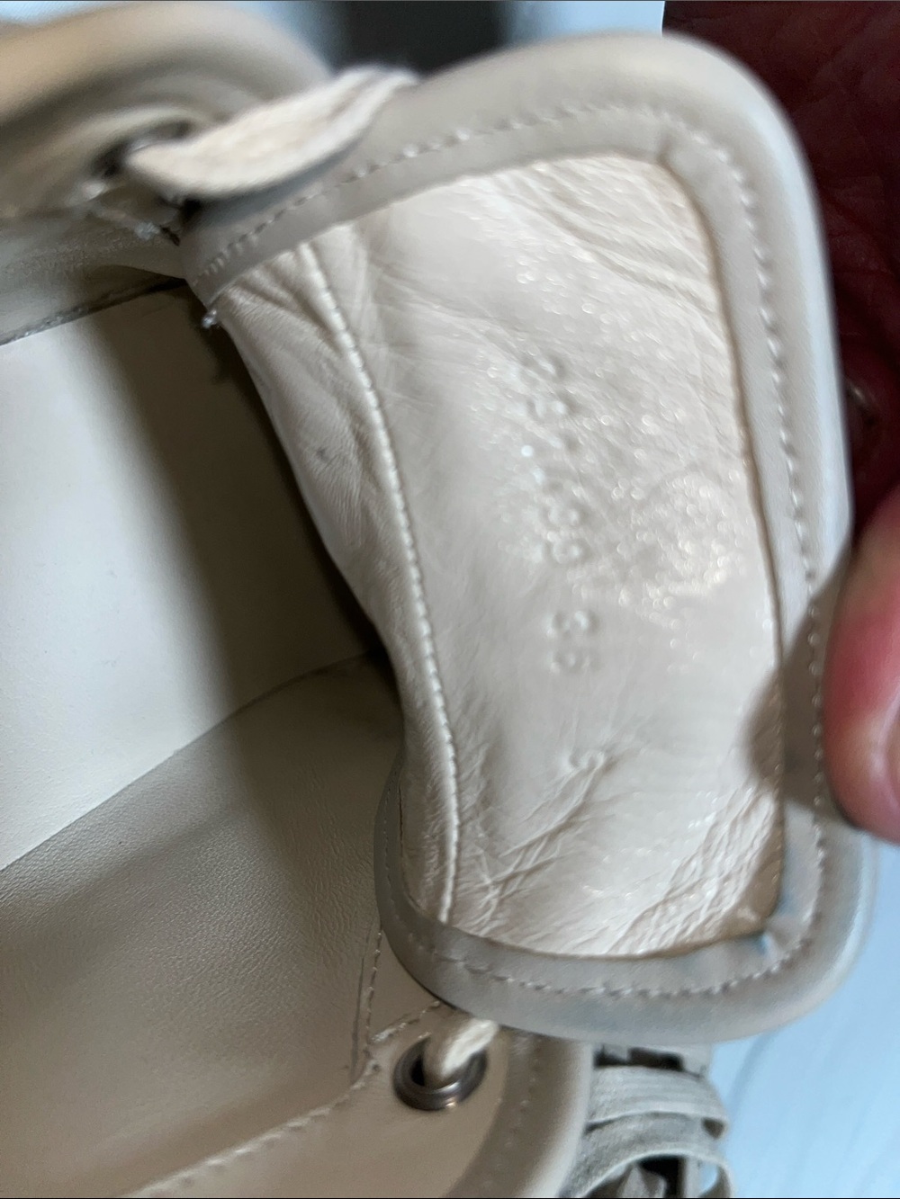 Gucci Women's Cream Lace-Up Sneaker - Cream - Picture 5 of 7